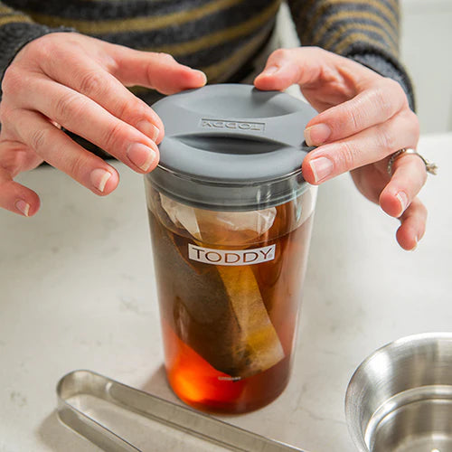 ARTISAN SMALL BATCH COLD BREWER - CAFE FOLKA