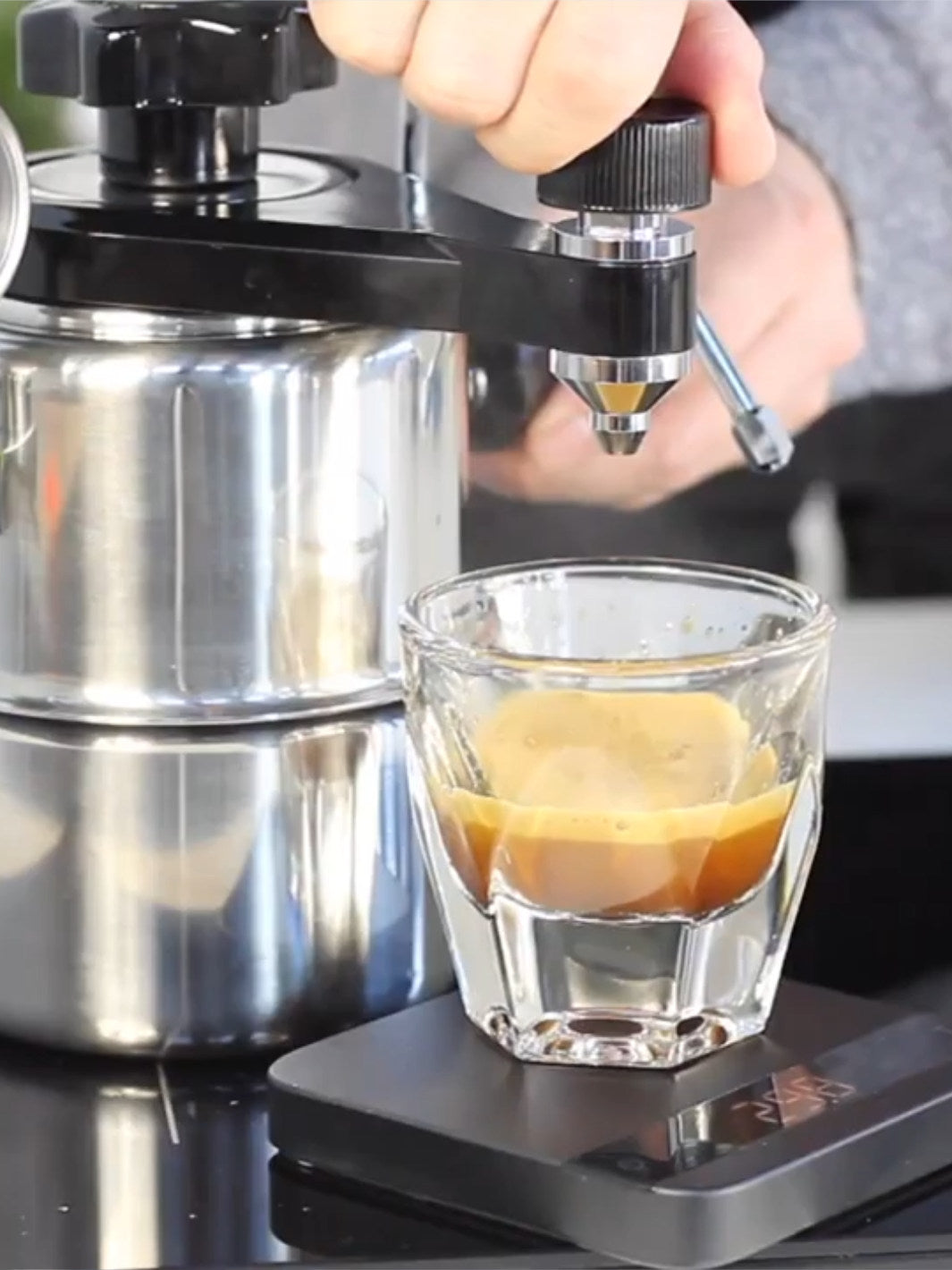 BELLMAN Stovetop Espresso & Cappuccino Maker with Pressure Gauge - CAFE FOLKA